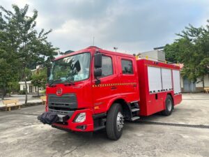 XE Ô TÔ CHỮA CHÁY ĐA NĂNG (ĐỊA HÌNH ĐỒI NÚI)