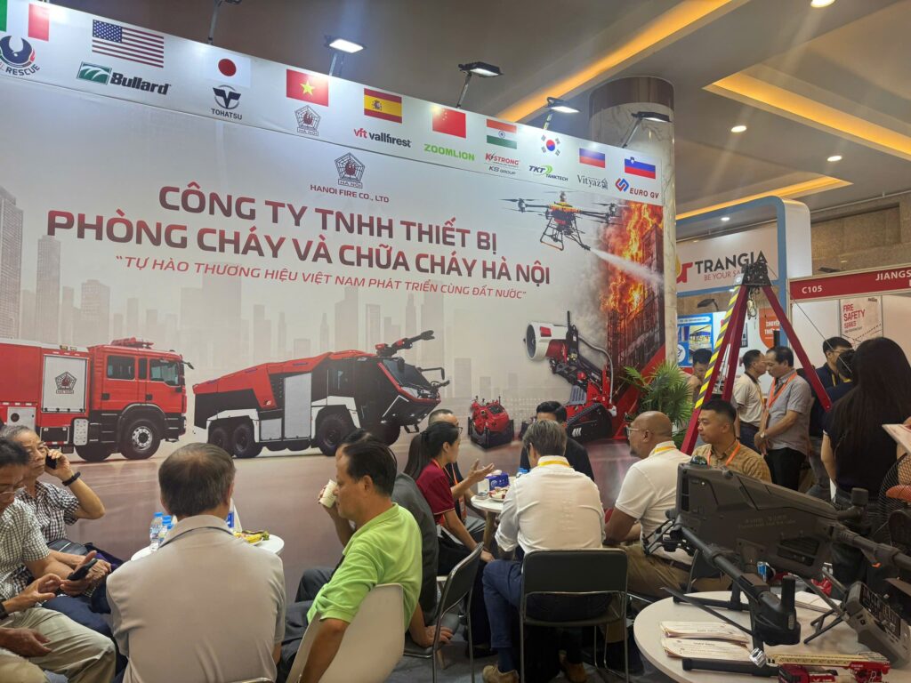 HANOI FIRE THAM DỰ TRIỂN LÃM SECUTECH 2026 3 z8261120929627 48bfcbe6a742cc31fb9b327669b0f3b3